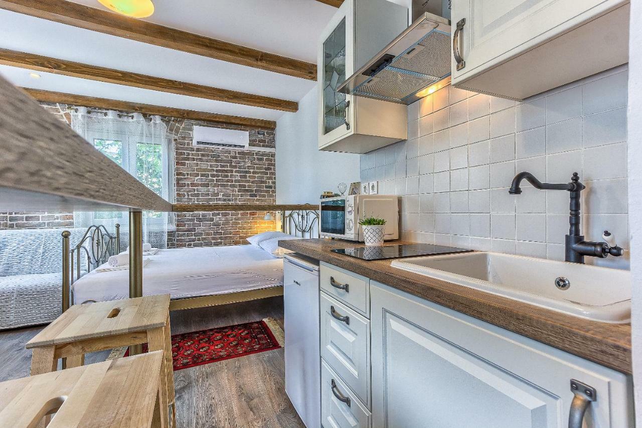 Charming Studio Apartment Split Zewnętrze zdjęcie