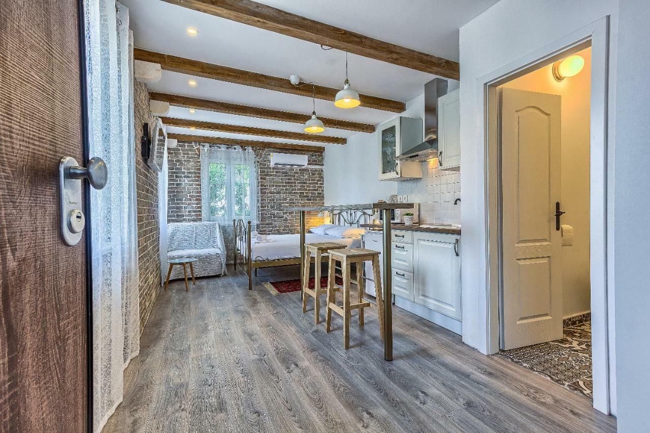 Charming Studio Apartment Split Zewnętrze zdjęcie